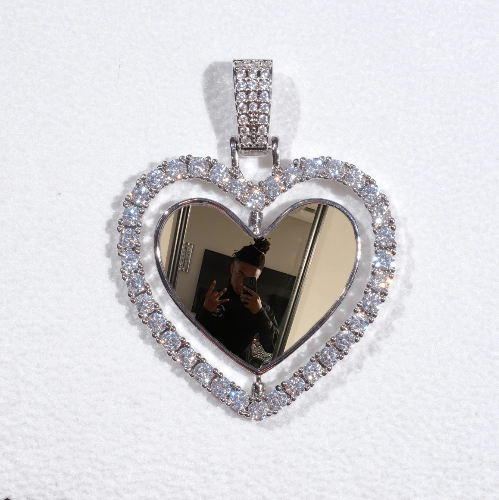 3D Spinning 2-Faced Heart Custom Picture Pendant