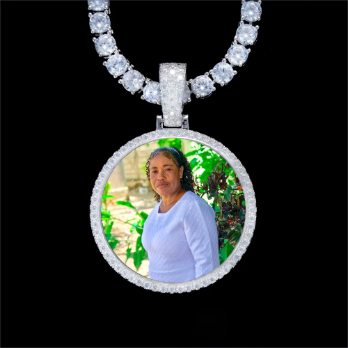 925S & VVS Moissanite 3D Circle Custom Picture Pendant