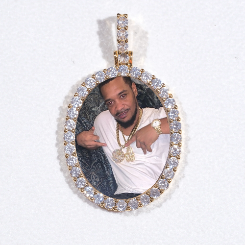 3D Oval Custom Picture Pendant