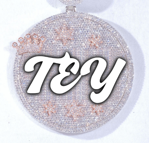 CUSTOM LETTER NECKLACE 3D BIG CROWN DISC