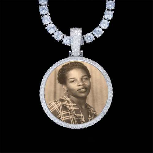 925S & VVS Moissanite 3D Circle Custom Picture Pendant