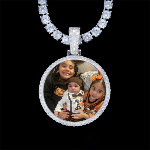 925S & VVS Moissanite 3D Circle Custom Picture Pendant