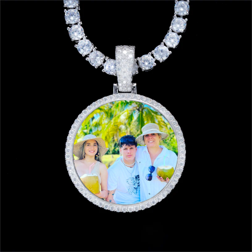 925S & VVS Moissanite 3D Circle Custom Picture Pendant