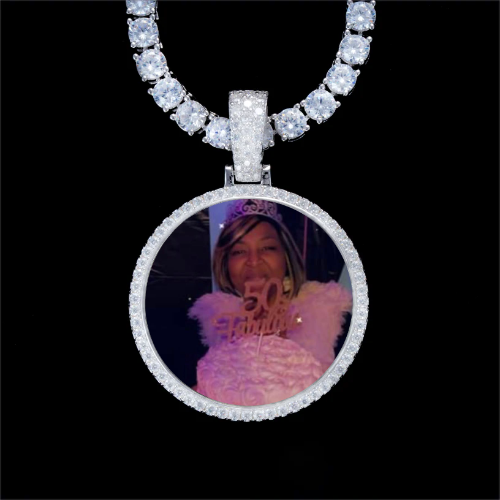 925S & VVS Moissanite 3D Circle Custom Picture Pendant