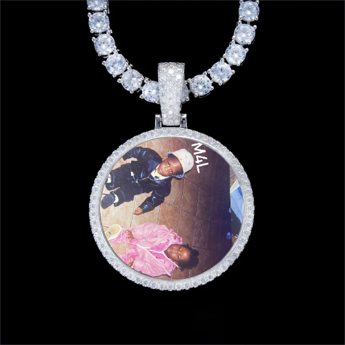 925S & VVS Moissanite 3D Circle Custom Picture Pendant