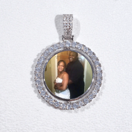 3D Spinning 2-Faced Custom Picture Pendant