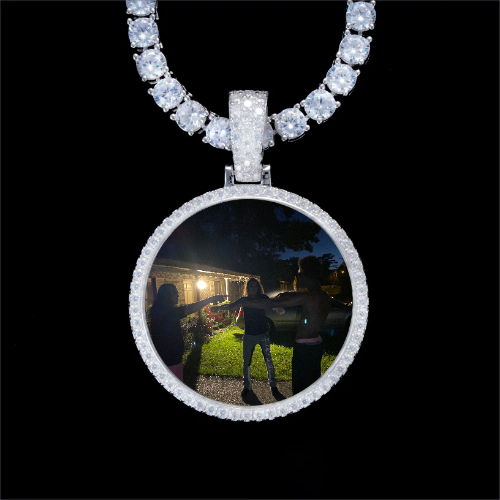 925S & VVS Moissanite 3D Circle Custom Picture Pendant