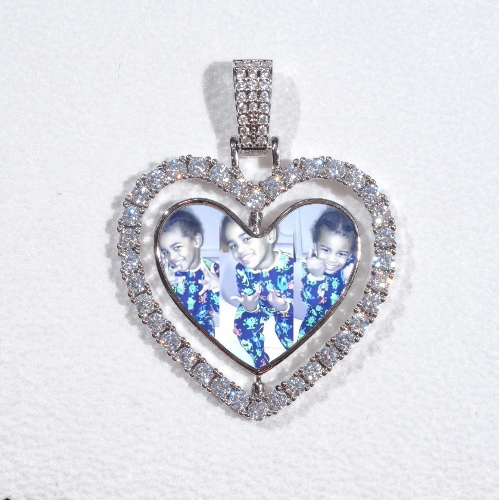 3D Spinning 2-Faced Heart Custom Picture Pendant