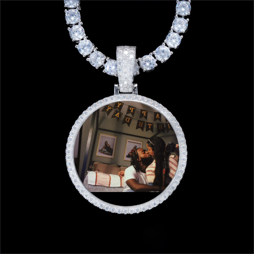 925S & VVS Moissanite 3D Circle Custom Picture Pendant