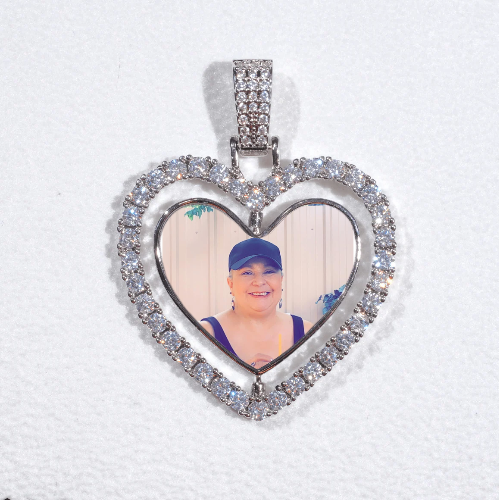 3D Spinning 2-Faced Heart Custom Picture Pendant