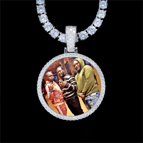 925S & VVS Moissanite 3D Circle Custom Picture Pendant