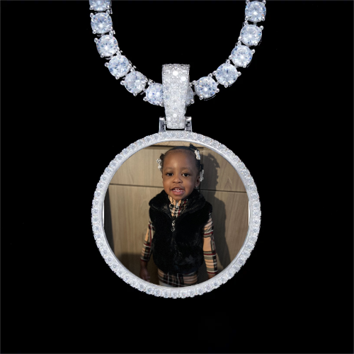 925S & VVS Moissanite 3D Circle Custom Picture Pendant