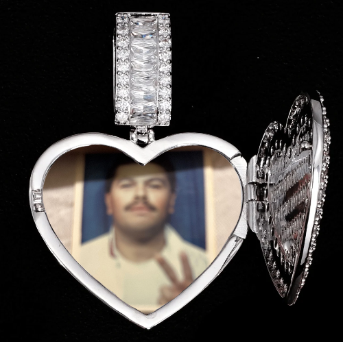 CUSTOM PICTURE PENDANT STYLE-8