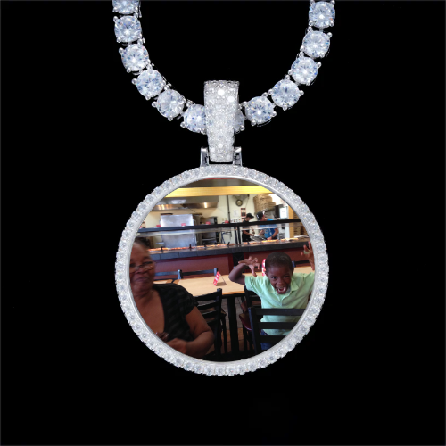 925S & VVS Moissanite 3D Circle Custom Picture Pendant