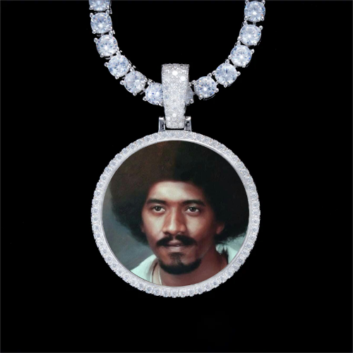925S & VVS Moissanite 3D Circle Custom Picture Pendant