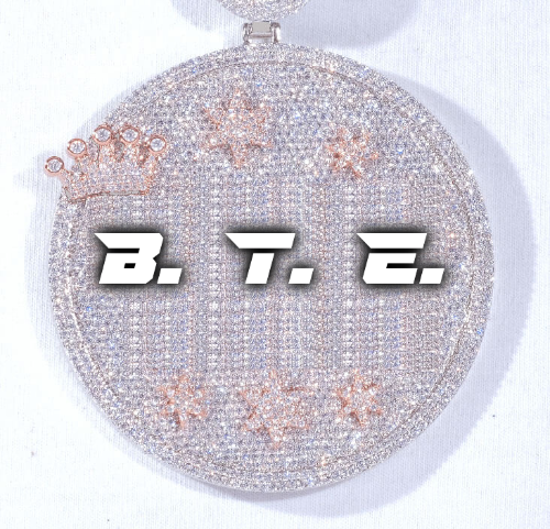 CUSTOM LETTER NECKLACE 3D BIG CROWN DISC