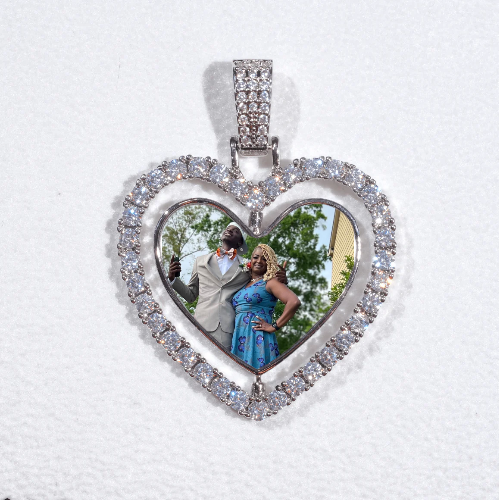 3D Spinning 2-Faced Heart Custom Picture Pendant