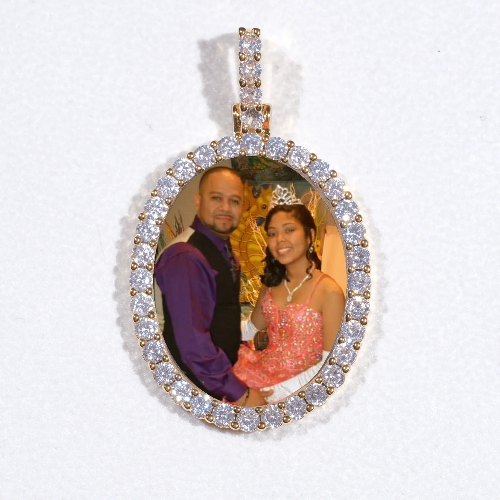 3D Oval Custom Picture Pendant