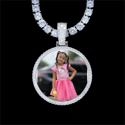 925S & VVS Moissanite 3D Circle Custom Picture Pendant