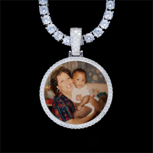 925S & VVS Moissanite 3D Circle Custom Picture Pendant