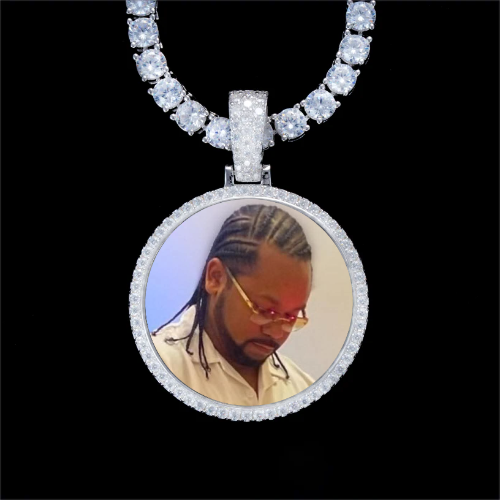 925S & VVS Moissanite 3D Circle Custom Picture Pendant