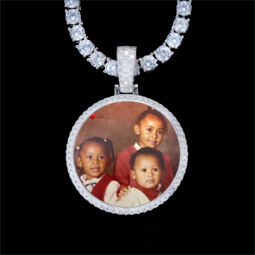 925S & VVS Moissanite 3D Circle Custom Picture Pendant