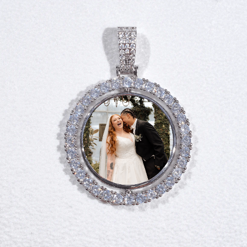 3D Spinning 2-Faced Custom Picture Pendant