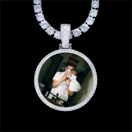 925S & VVS Moissanite 3D Circle Custom Picture Pendant
