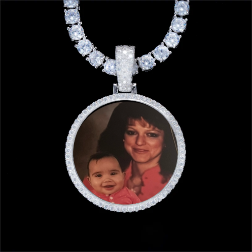 925S & VVS Moissanite 3D Circle Custom Picture Pendant