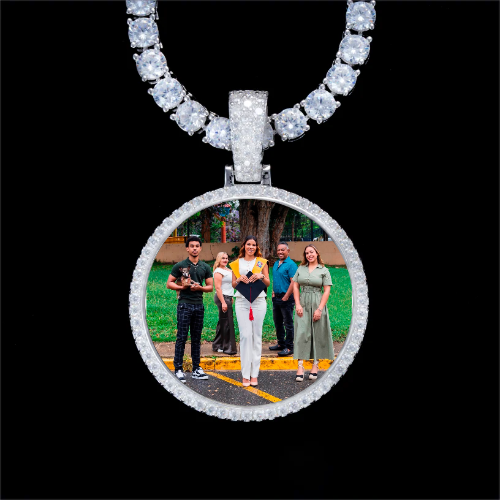 925S & VVS Moissanite 3D Circle Custom Picture Pendant