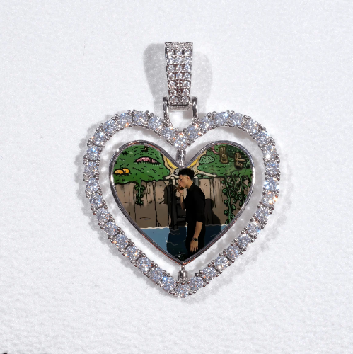 3D Spinning 2-Faced Heart Custom Picture Pendant