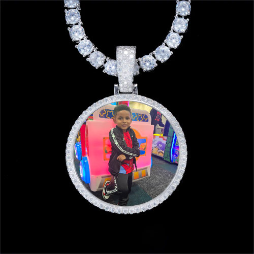 925S & VVS Moissanite 3D Circle Custom Picture Pendant