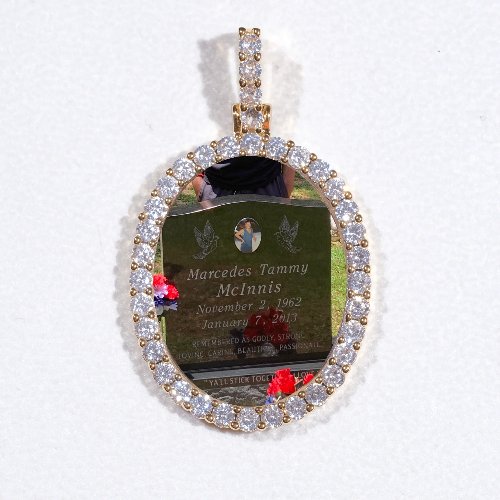 3D Oval Custom Picture Pendant