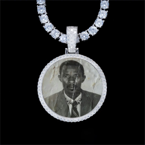 925S & VVS Moissanite 3D Circle Custom Picture Pendant