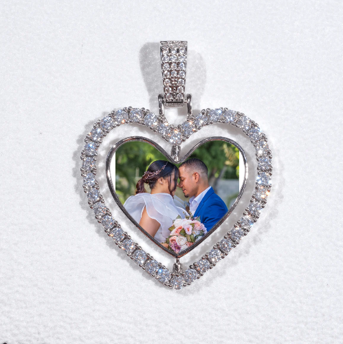 3D Spinning 2-Faced Heart Custom Picture Pendant