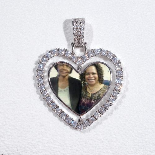 3D Spinning 2-Faced Heart Custom Picture Pendant
