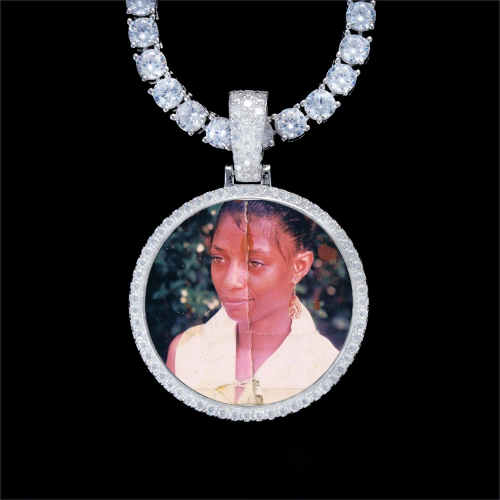 925S & VVS Moissanite 3D Circle Custom Picture Pendant