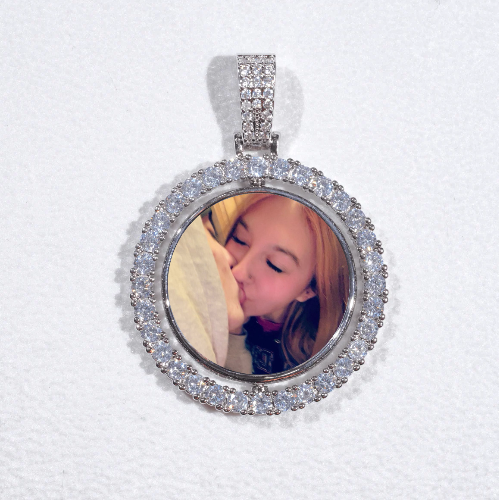 3D Spinning 2-Faced Custom Picture Pendant