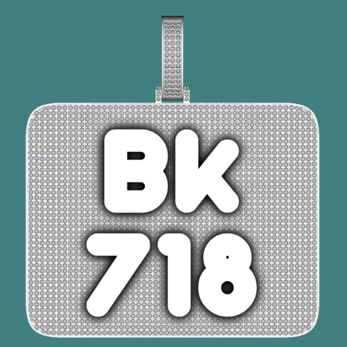 CUSTOM LETTER NECKLACE 3D BIG SQUARE