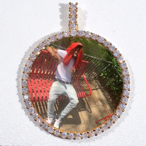 LARGE 3D CIRCLE CUSTOM PICTURE PENDANT