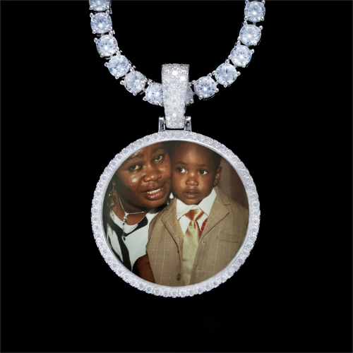 925S & VVS Moissanite 3D Circle Custom Picture Pendant