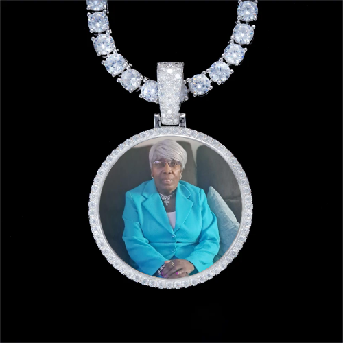 925S & VVS Moissanite 3D Circle Custom Picture Pendant