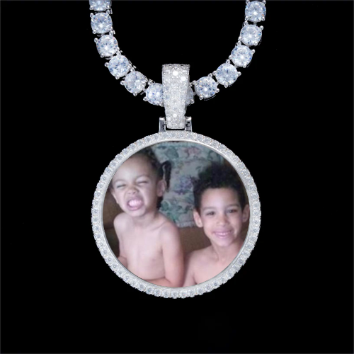 925S & VVS Moissanite 3D Circle Custom Picture Pendant