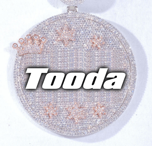 CUSTOM LETTER NECKLACE 3D BIG CROWN DISC