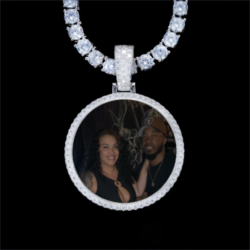 925S & VVS Moissanite 3D Circle Custom Picture Pendant