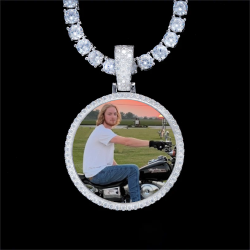 925S & VVS Moissanite 3D Circle Custom Picture Pendant