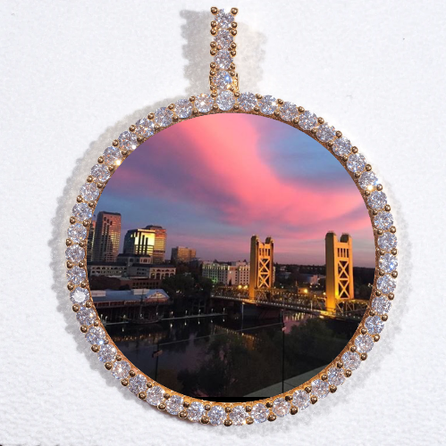 LARGE 3D CIRCLE CUSTOM PICTURE PENDANT