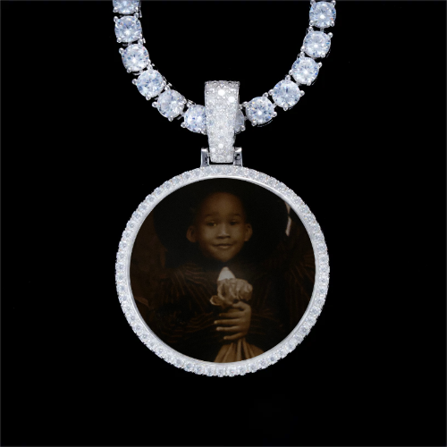 925S & VVS Moissanite 3D Circle Custom Picture Pendant