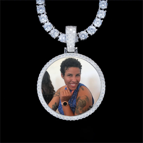 925S & VVS Moissanite 3D Circle Custom Picture Pendant