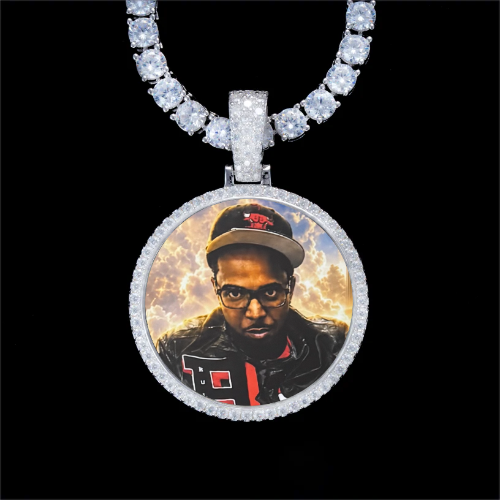 925S & VVS Moissanite 3D Circle Custom Picture Pendant